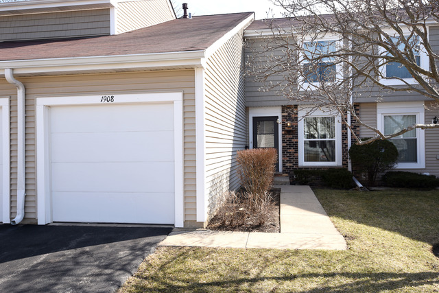 1908 Georgetown Ln, Hoffman Estates, IL 60169 photo 1