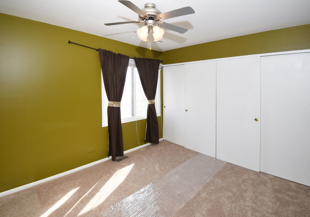 1908 Georgetown Ln, Hoffman Estates, IL 60169 photo 10