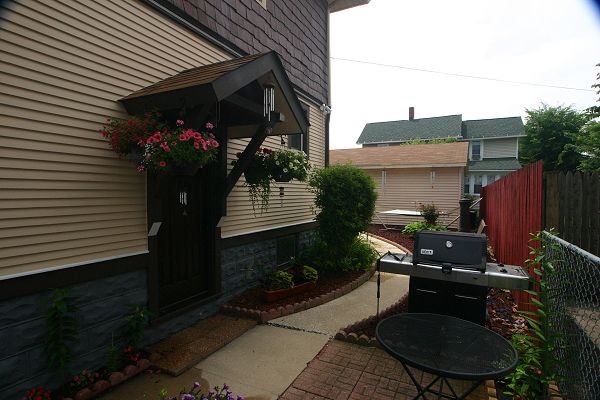 599 North Ave, Aurora, IL 60505 photo 5