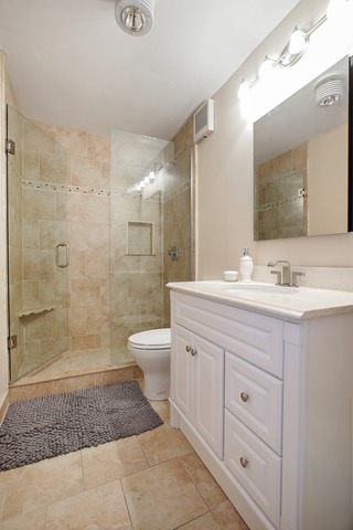525 W Hawthorne Pl #504, Chicago, IL 60657 photo 10