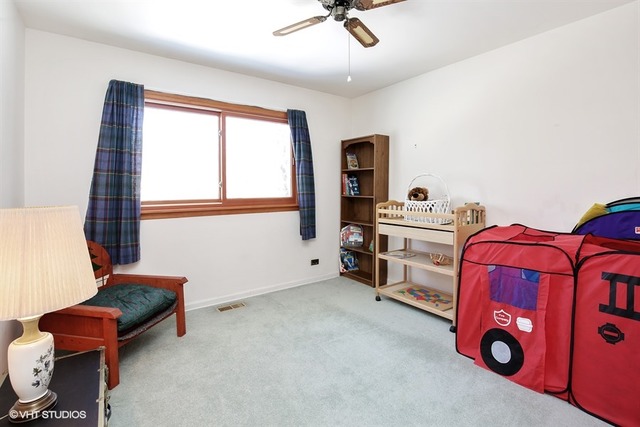 526 E Juniper Dr, Palatine, IL 60074 photo 18