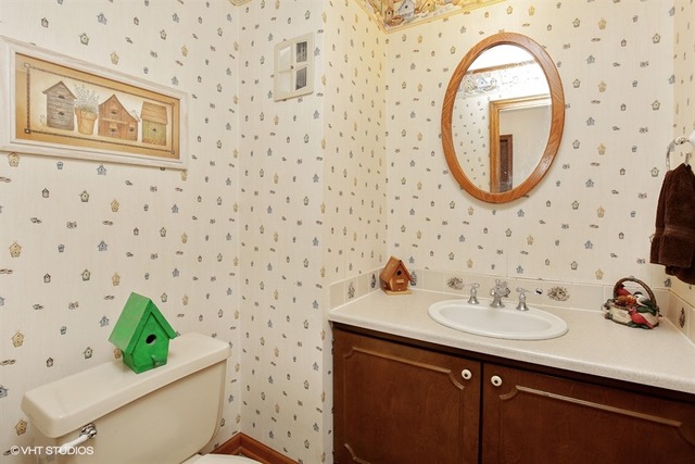 526 E Juniper Dr, Palatine, IL 60074 photo 12