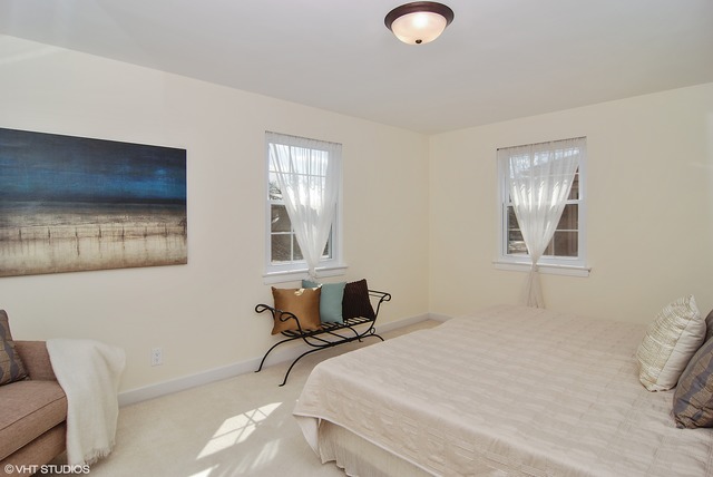 442 Longcommon Rd, Riverside, IL 60546 photo 9