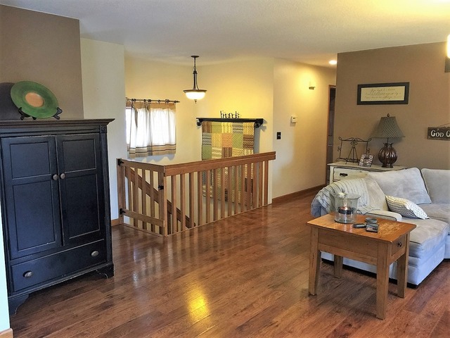 1413 Phyllis Dr, Dixon, IL 61021 photo 6