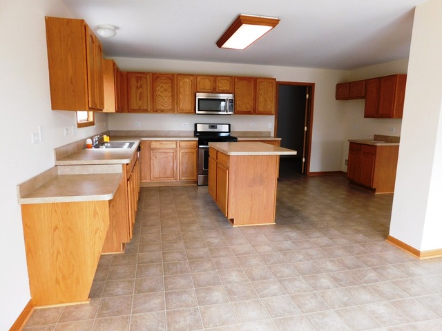 25331 Faraday Rd, Manhattan, IL 60442 photo 5