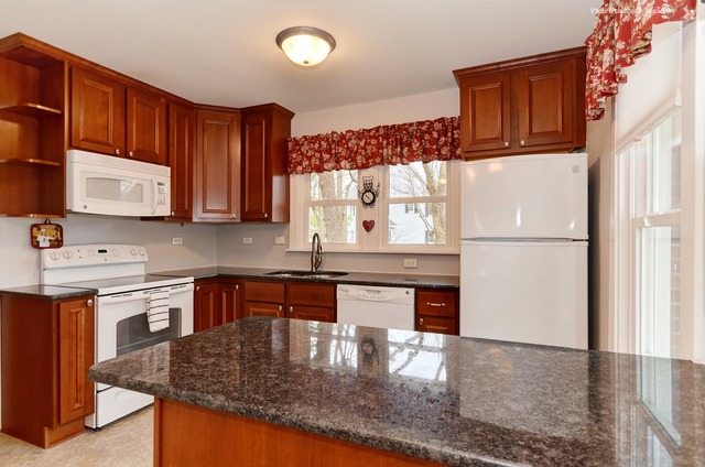 15305 S Corbin St, Plainfield, IL 60544 photo 9