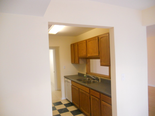 467 Chukker Ct, Wheeling, IL 60090 photo 3