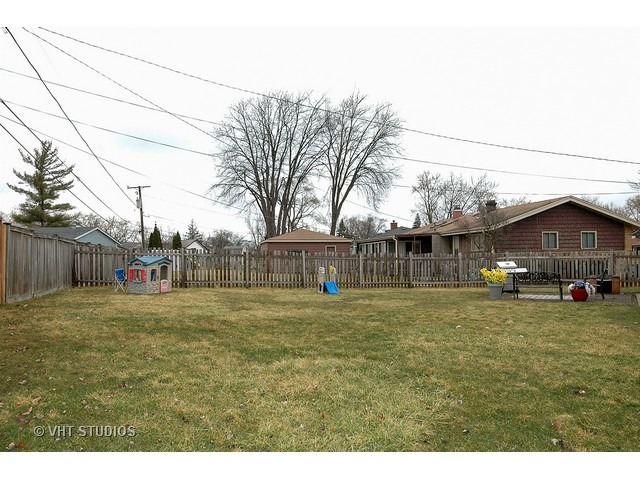 730 Orange Ln, Hoffman Estates, IL 60169 photo 16