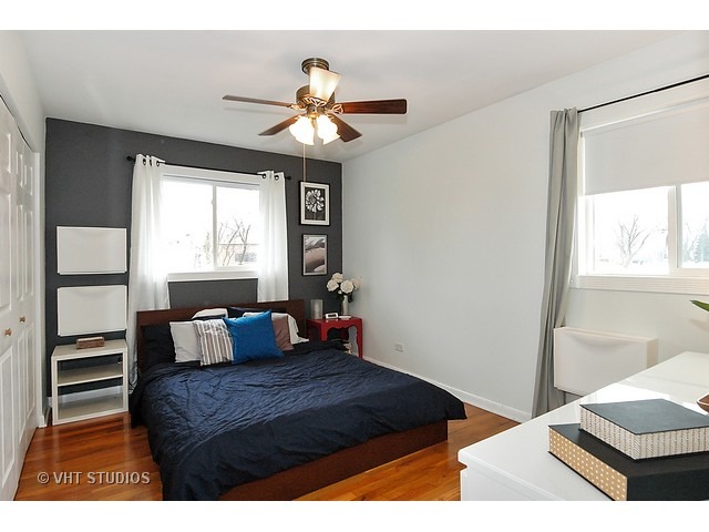 730 Orange Ln, Hoffman Estates, IL 60169 photo 11