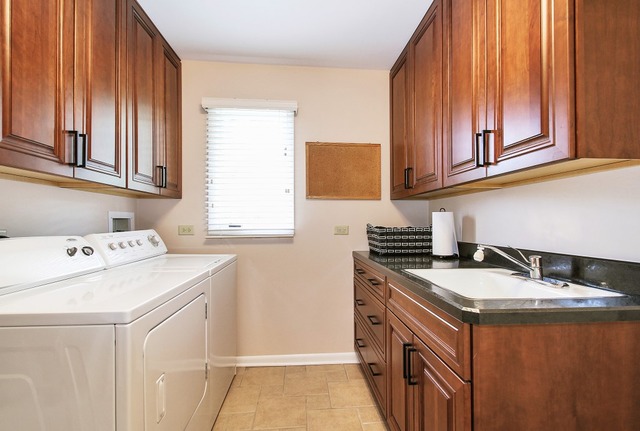 822 Sutton Dr, Northbrook, IL 60062 photo 20