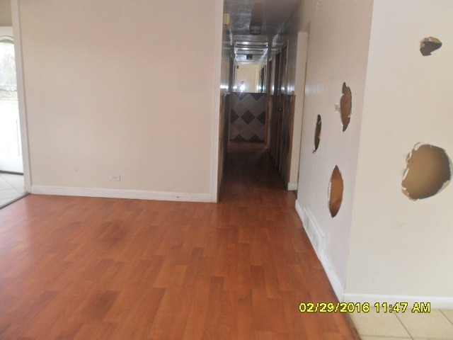 733 N Mavis Ln, Addison, IL 60101 photo 2