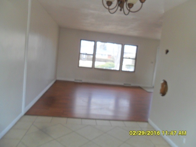 733 N Mavis Ln, Addison, IL 60101 photo 3