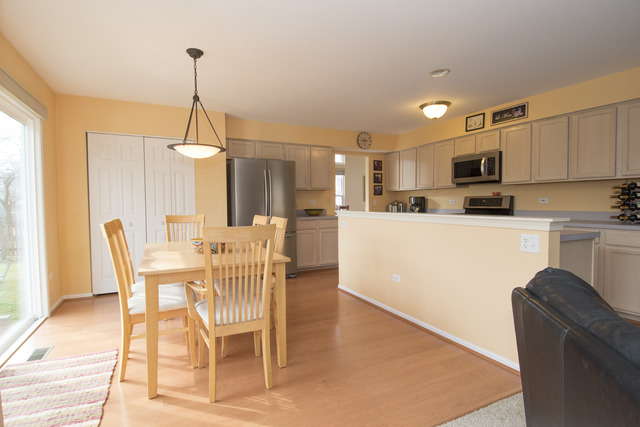 170 Willow Bnd, Bolingbrook, IL 60490 photo 9