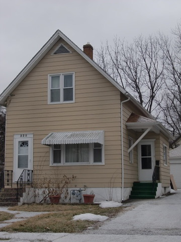 328 Wabash St, Elgin, IL 60123 photo 2