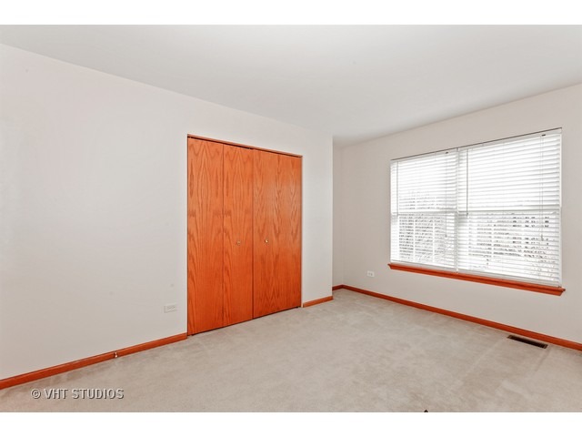 1915 Windstone Dr, Plainfield, IL 60586 photo 13