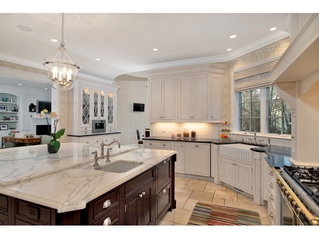 975 Pine St, Winnetka, IL 60093 photo 2