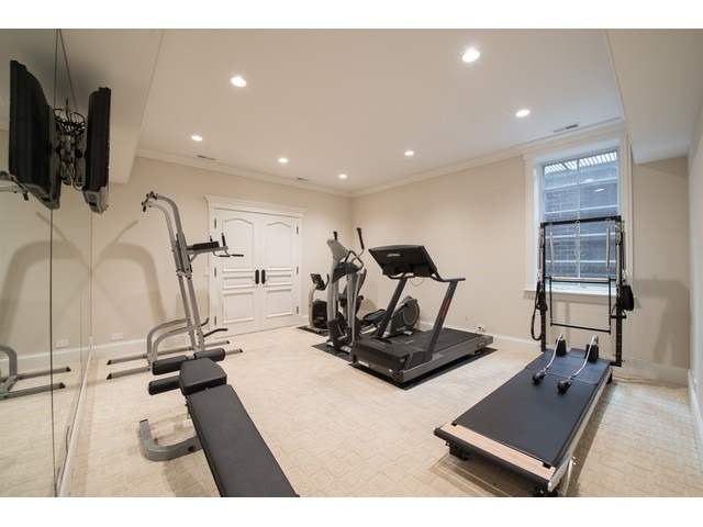 975 Pine St, Winnetka, IL 60093 photo 13