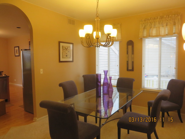 16708 W Apache Dr, Lockport, IL 60441 photo 3