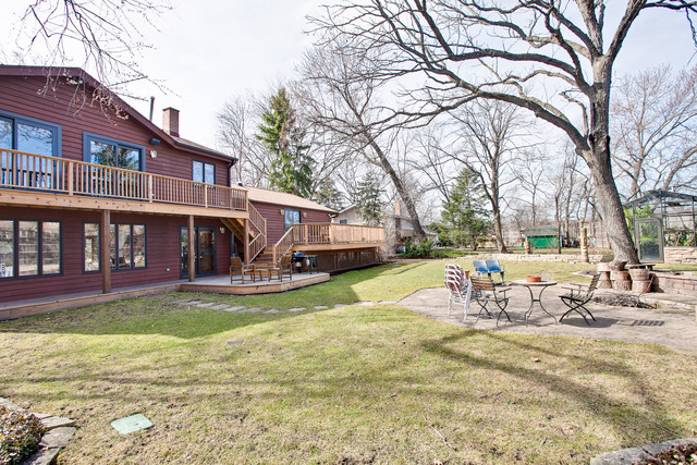 2230 Silverpine Dr, Glenview, IL 60025 photo 21