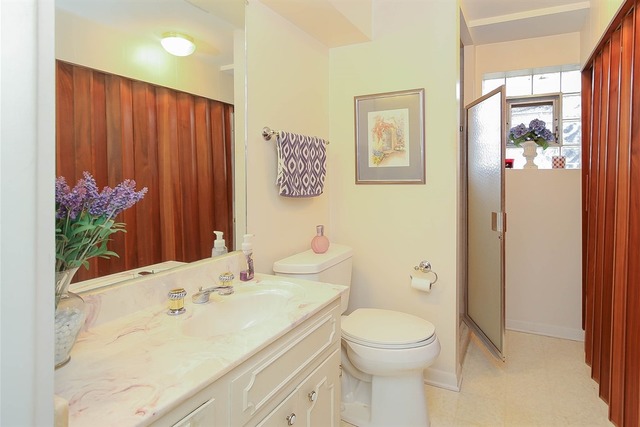 934 Willson Dr, Des Plaines, IL 60016 photo 15