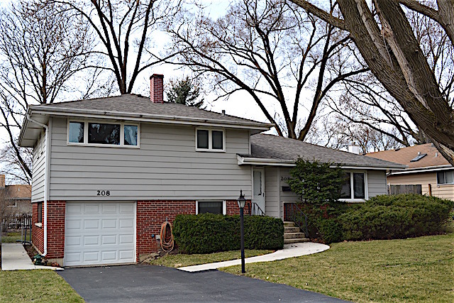 208 S Beverly St, Wheaton, IL 60187 photo 1