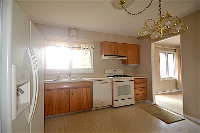 208 S Beverly St, Wheaton, IL 60187 photo 9