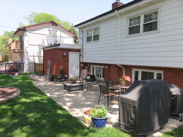482 E Park Ave, Elmhurst, IL 60126 photo 21