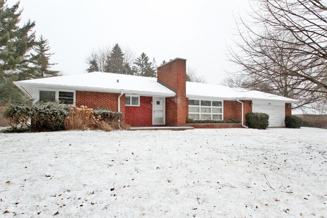 746 Becker Rd, Glenview, IL 60025 photo 1