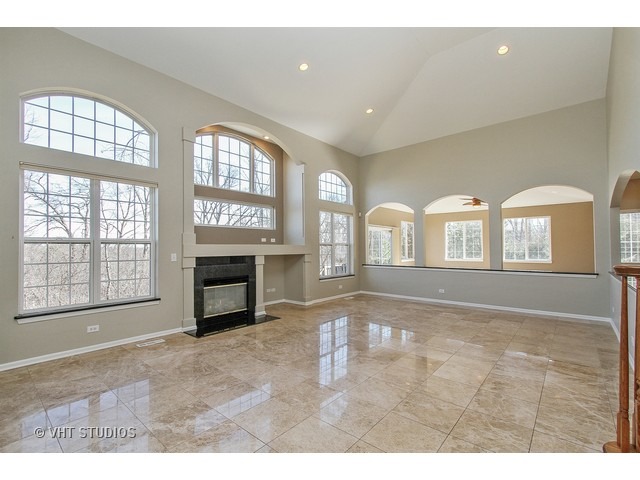 213 Regency Ct, Bartlett, IL 60103 photo 7