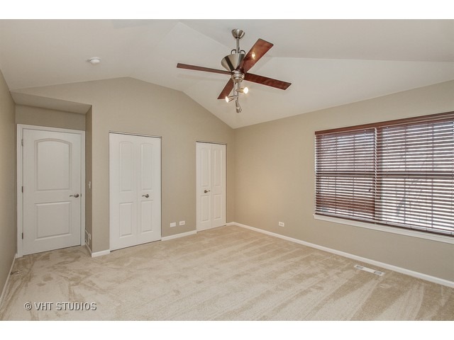 213 Regency Ct, Bartlett, IL 60103 photo 20