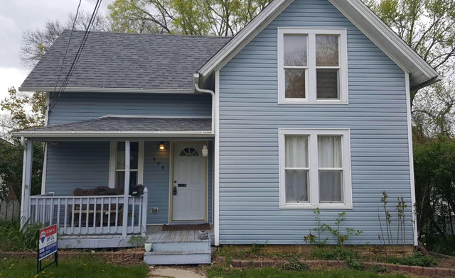 406 E Locust St, Belvidere, IL 61008 photo 1