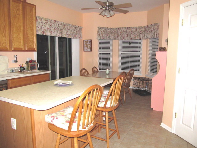 4723 Joyce Ln, Mchenry, IL 60050 photo 3