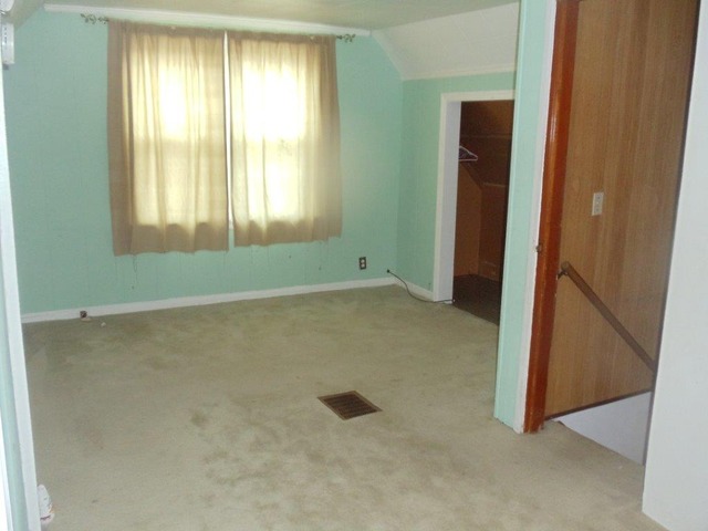 587 N 10th Ave, Kankakee, IL 60901 photo 13