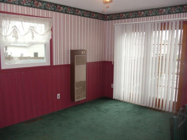 587 N 10th Ave, Kankakee, IL 60901 photo 9
