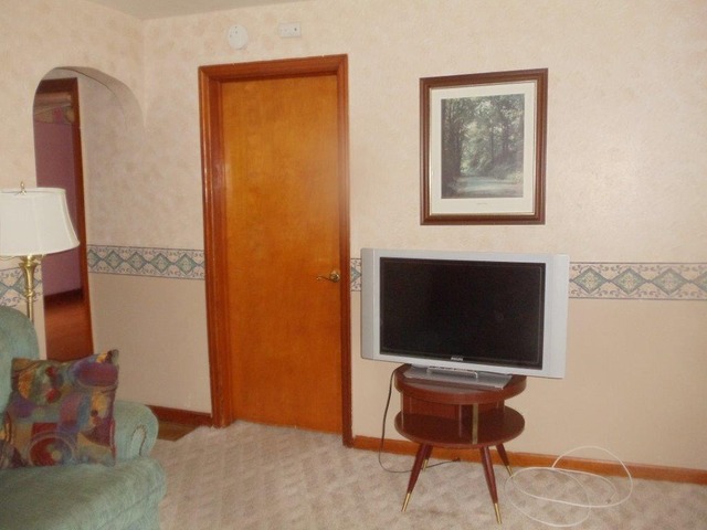 587 N 10th Ave, Kankakee, IL 60901 photo 6