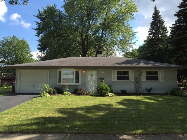765 Osage Ln, Hoffman Estates, IL 60169 photo 1