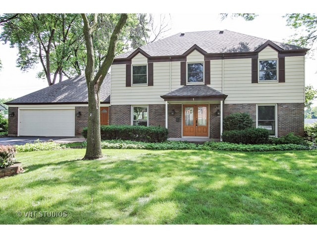 1 Red Haw Rd, Rolling Meadows, IL 60008 photo 1