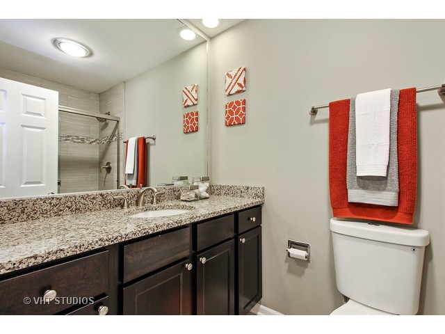 1 Red Haw Rd, Rolling Meadows, IL 60008 photo 13