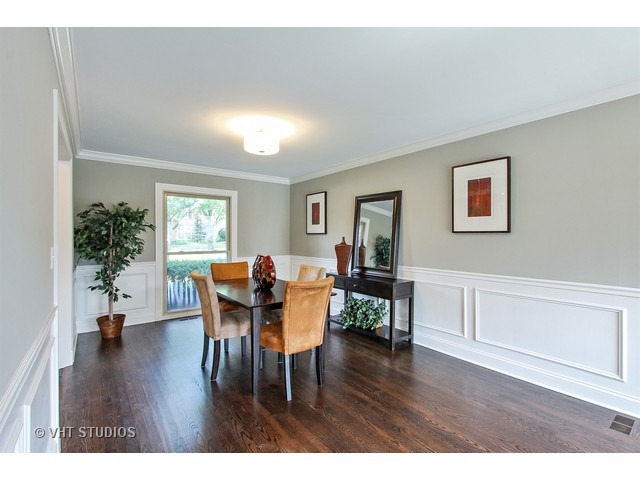 1 Red Haw Rd, Rolling Meadows, IL 60008 photo 8