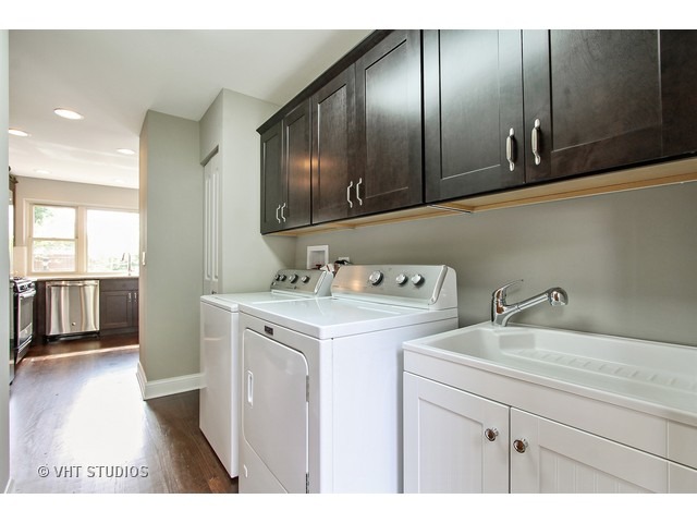 1 Red Haw Rd, Rolling Meadows, IL 60008 photo 18