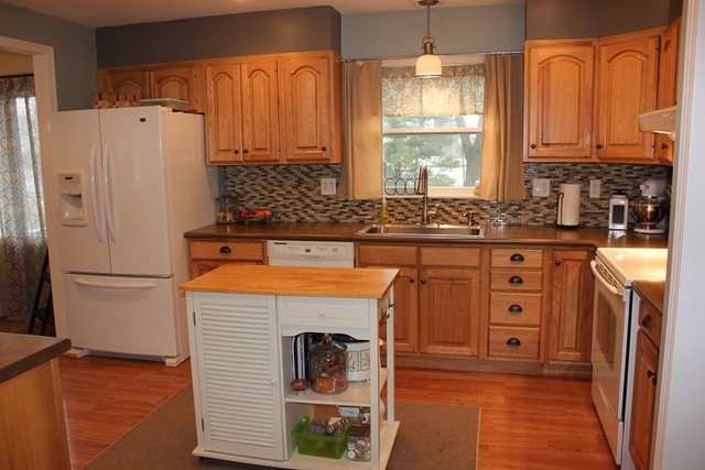 305 E North St, Morrison, IL 61270 photo 2