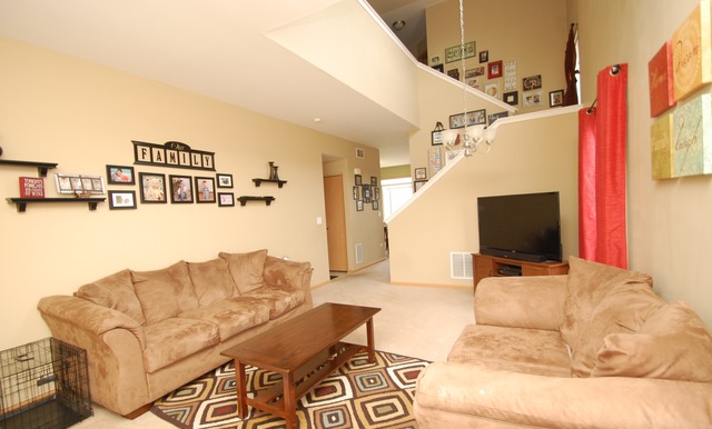 2719 Hoffman St, Plano, IL 60545 photo 8