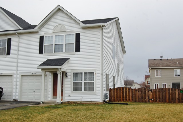 2719 Hoffman St, Plano, IL 60545 photo 1