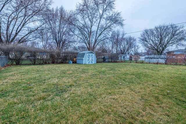 1929 Robert St, Aurora, IL 60506 photo 3