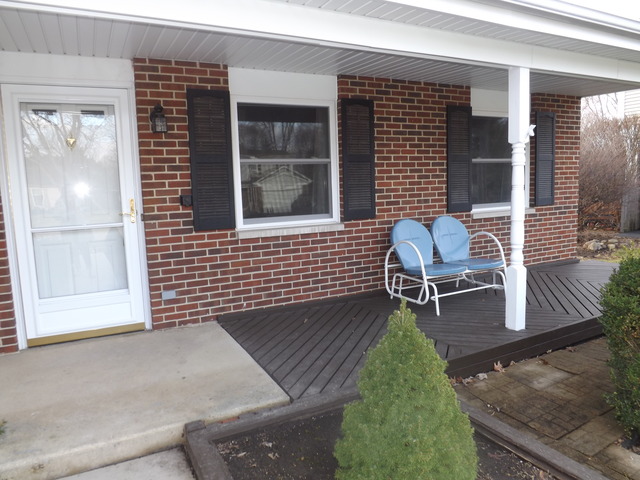 935 Fox Run Ln, Algonquin, IL 60102 photo 2