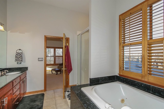 145 E County Line Rd, Barrington, IL 60010 photo 15