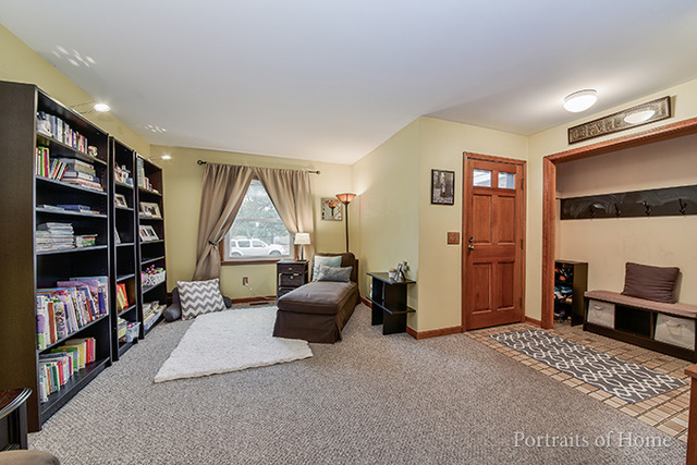 355 Monroe St, Oswego, IL 60543 photo 4