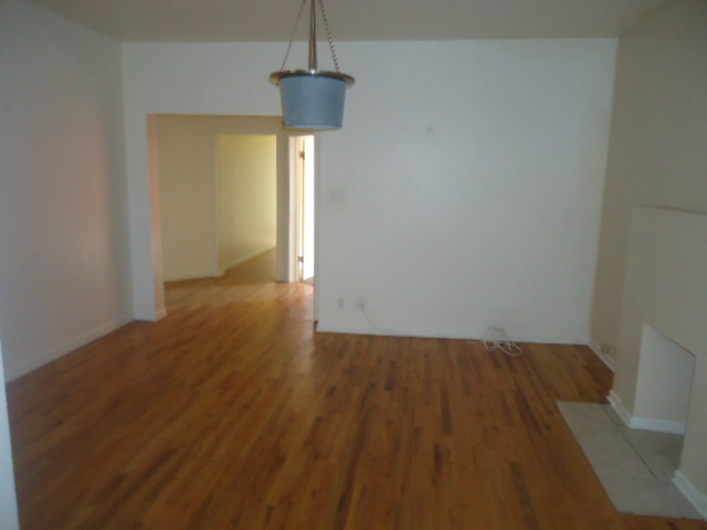 6511 S Blackstone Ave #1, Chicago, IL 60637 photo 3