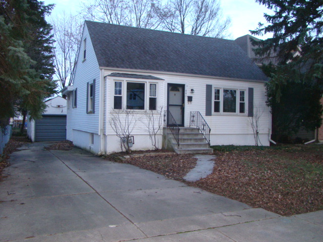 441 S Maple St, Itasca, IL 60143 photo 1