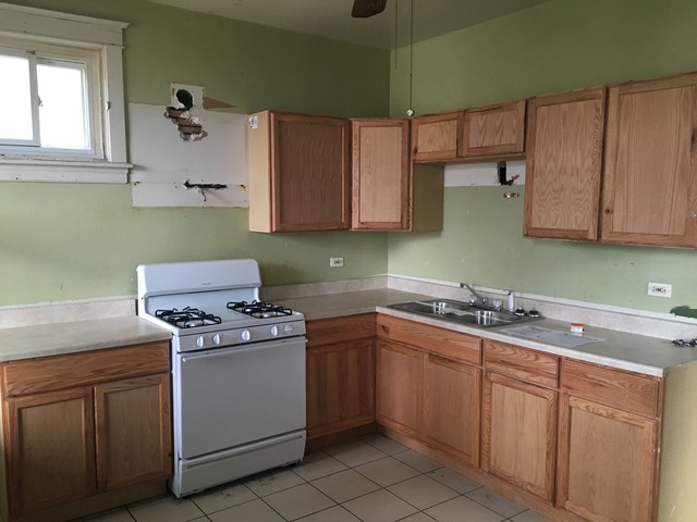5718 S Artesian Ave, Chicago, IL 60629 photo 7
